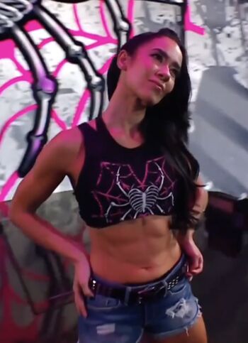 AJ Lee