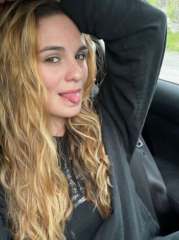 Full leaked Ak alina private onlyfans photo