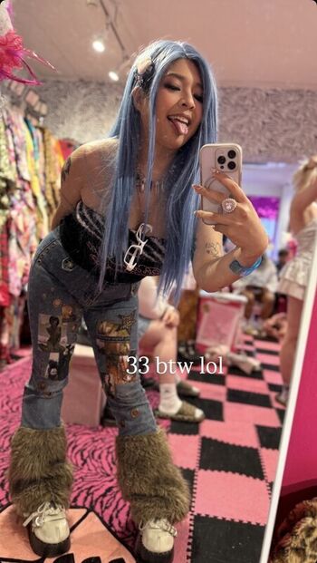 Full leaked Akidearest private onlyfans photo
