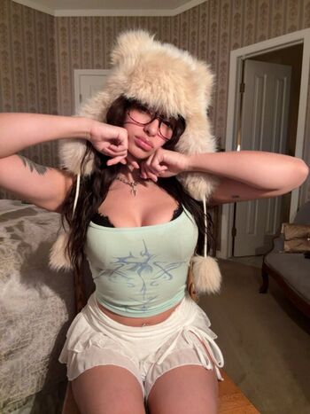 Full leaked Akirya private onlyfans photo