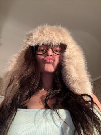 Full leaked Akirya private onlyfans photo