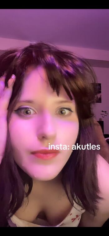Akutles