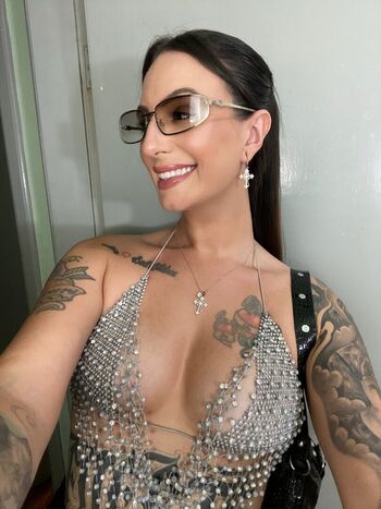 Full leaked Aln crv private onlyfans photo