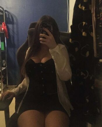 Full leaked Alxxandra private onlyfans photo