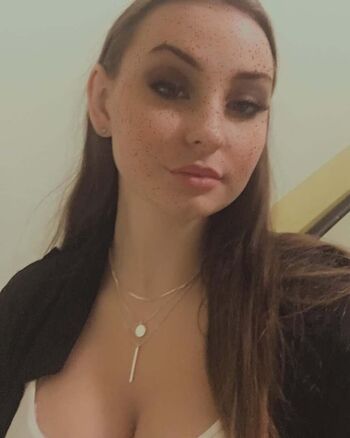 Full leaked Alxxandra private onlyfans photo