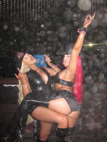 Full leaked Alabama barker private onlyfans photo