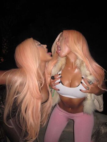 Full leaked Alabama barker private onlyfans photo