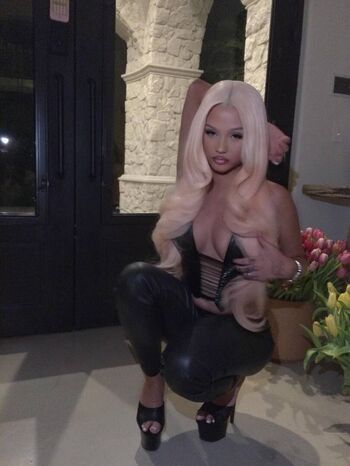 Full leaked Alabama barker private onlyfans photo