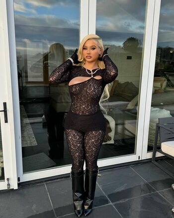Full leaked Alabama barker page private onlyfans photo