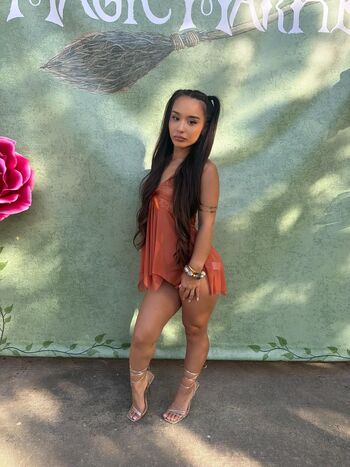 Full leaked Alahnaly private onlyfans photo