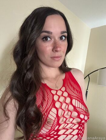 Alana Araya