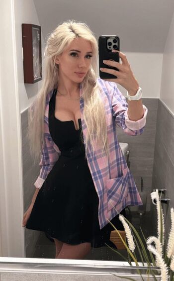 Full leaked Alanah pearce private onlyfans photo