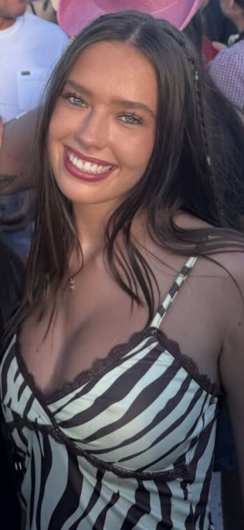 Full leaked Alanascott private onlyfans photo