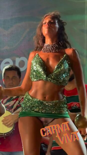 Full leaked Alane dias page private onlyfans photo