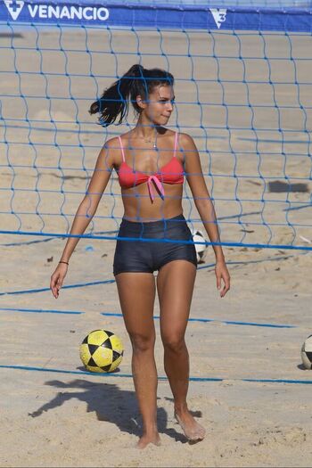 Full leaked Alane dias private onlyfans photo