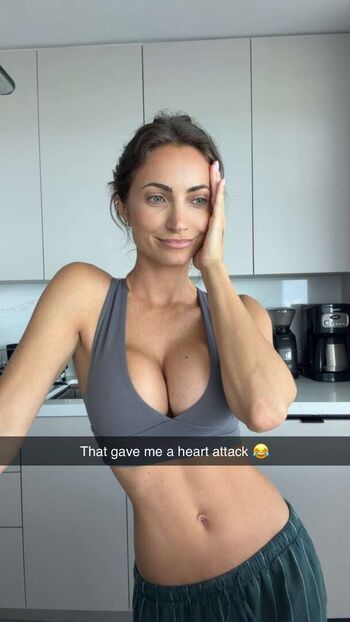 Full leaked Alannalouise  page private onlyfans photo