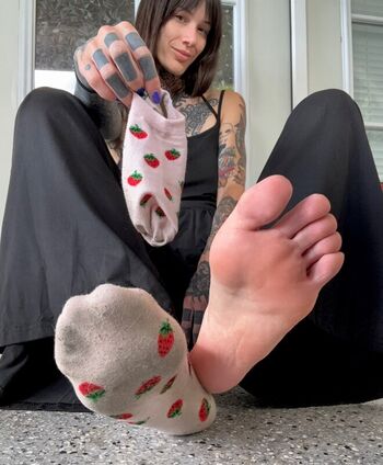 Full leaked Alaskalovesfetish private onlyfans photo