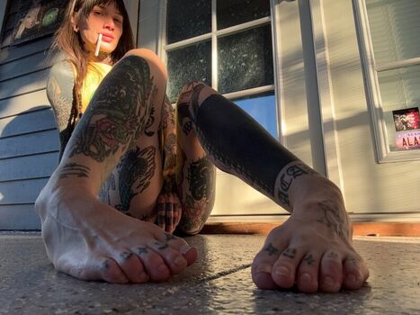 Full leaked Alaskalovesfetish private onlyfans photo