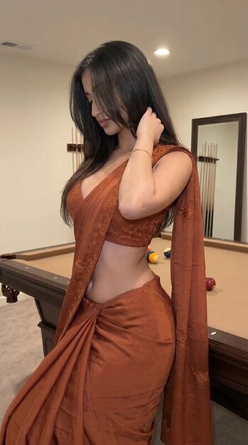 Full leaked Alasmin naaz page private onlyfans photo
