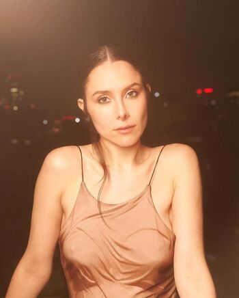 Ale Garcia Alegarcia_Of