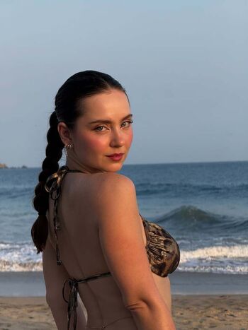 Full leaked Ale ivanova private onlyfans photo