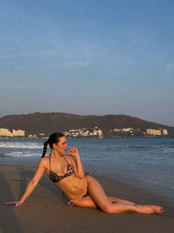 Full leaked Ale ivanova private onlyfans photo