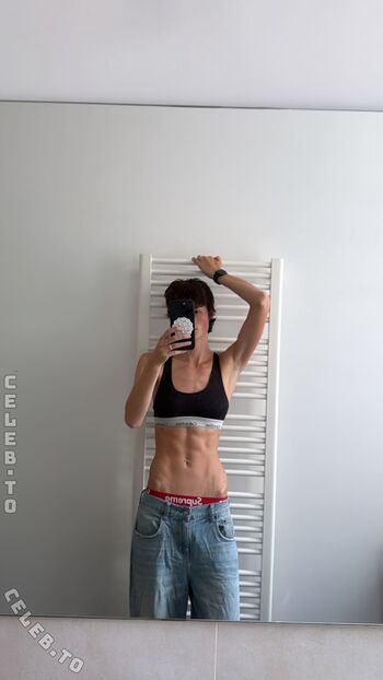 aleandrafrerk / ale4ndra