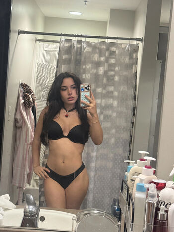 Full leaked Alee babe private onlyfans photo