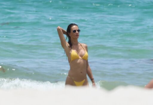 Full leaked Alessandra ambrosio page private onlyfans photo