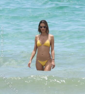 Full leaked Alessandra ambrosio  page private onlyfans photo