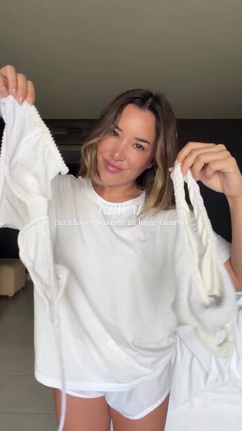 Full leaked Alessandra fuller page private onlyfans photo