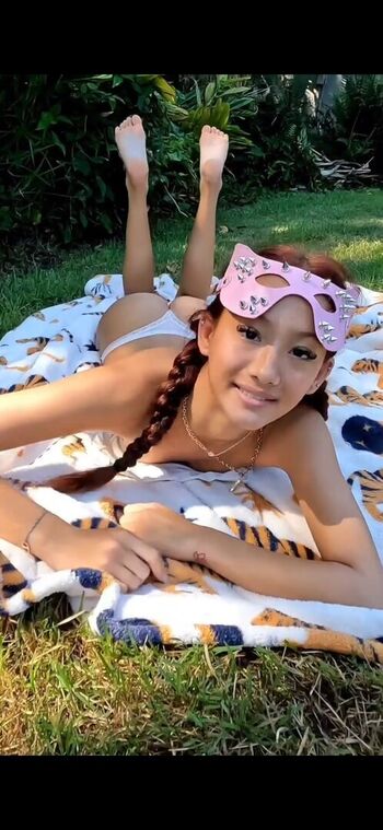 Full leaked Alessandra liu  page private onlyfans photo