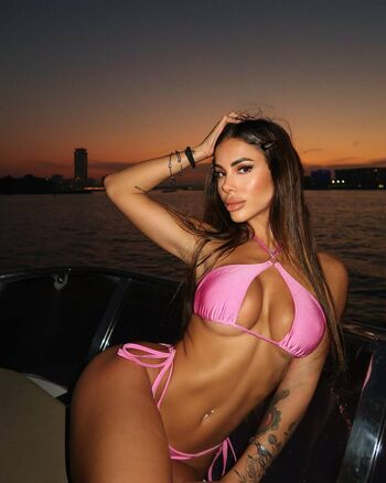 Full leaked Alessiacarlino private onlyfans photo