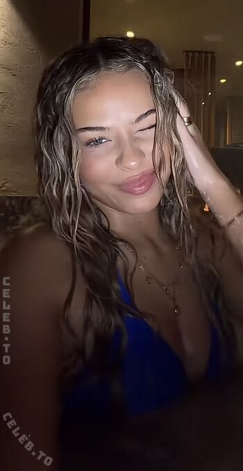 Full leaked Alessiasxr private onlyfans photo