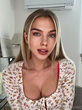 Full leaked Alexa breit  page private onlyfans photo