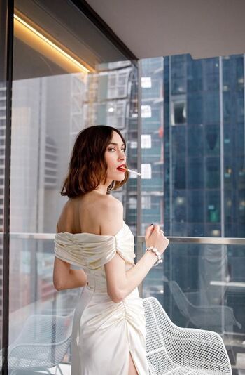 Full leaked Alexa chung page private onlyfans photo