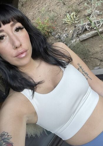 Full leaked Alexaanne private onlyfans photo