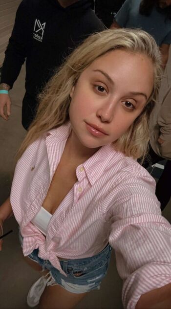 Full leaked Alexandra kay private onlyfans photo