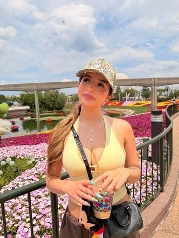 Full leaked Alexandra private onlyfans photo