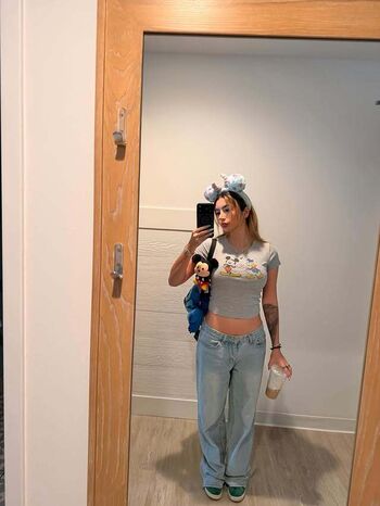 Full leaked Alexandra private onlyfans photo