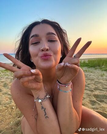 Full leaked Alexanicole private onlyfans photo