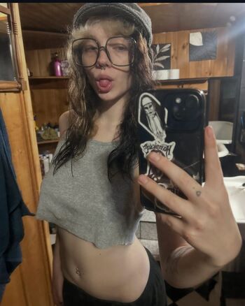 Full leaked Alexsfunhouse private onlyfans photo