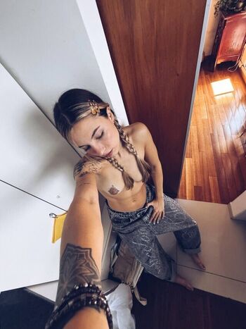 Full leaked Alexxxaparker private onlyfans photo