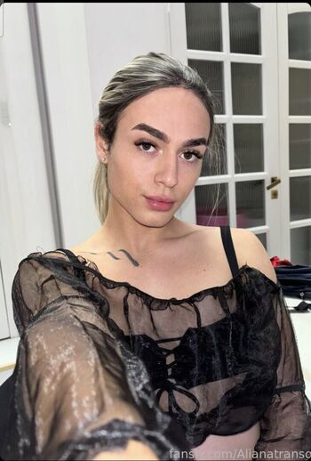 Alianatransgirl