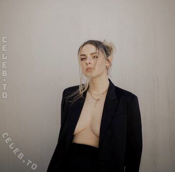 Full leaked Alica ack private onlyfans photo