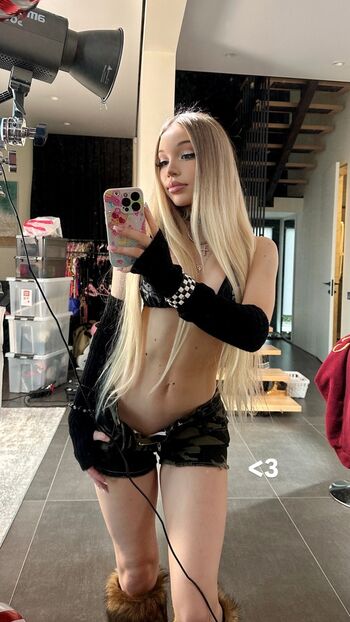 Full leaked Alice delish  page private onlyfans photo