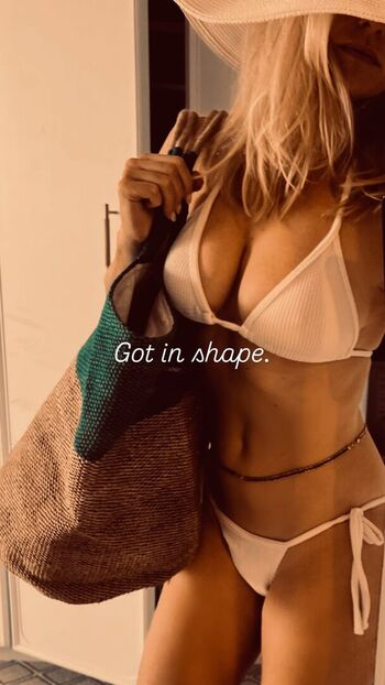 Full leaked Alice eve private onlyfans photo