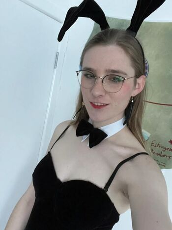 Full leaked Alice in wonderand private onlyfans photo