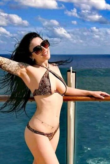 Full leaked Alice lane pandini private onlyfans photo