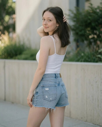Full leaked Alice plumpy private onlyfans photo